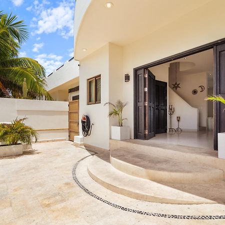 Casa Javi- Ocean Front Located Mid Isla Mujeres Villa ภายนอก รูปภาพ