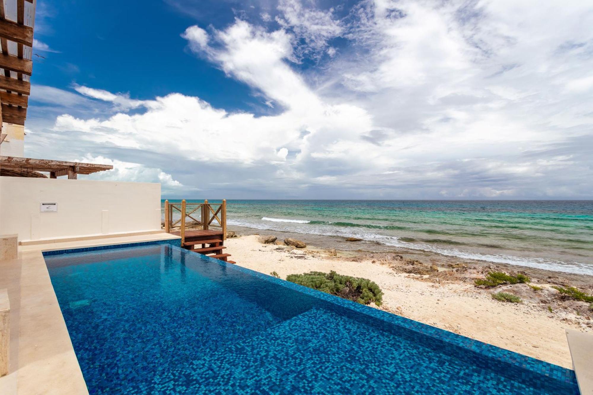 Casa Javi- Ocean Front Located Mid Isla Mujeres Villa ภายนอก รูปภาพ