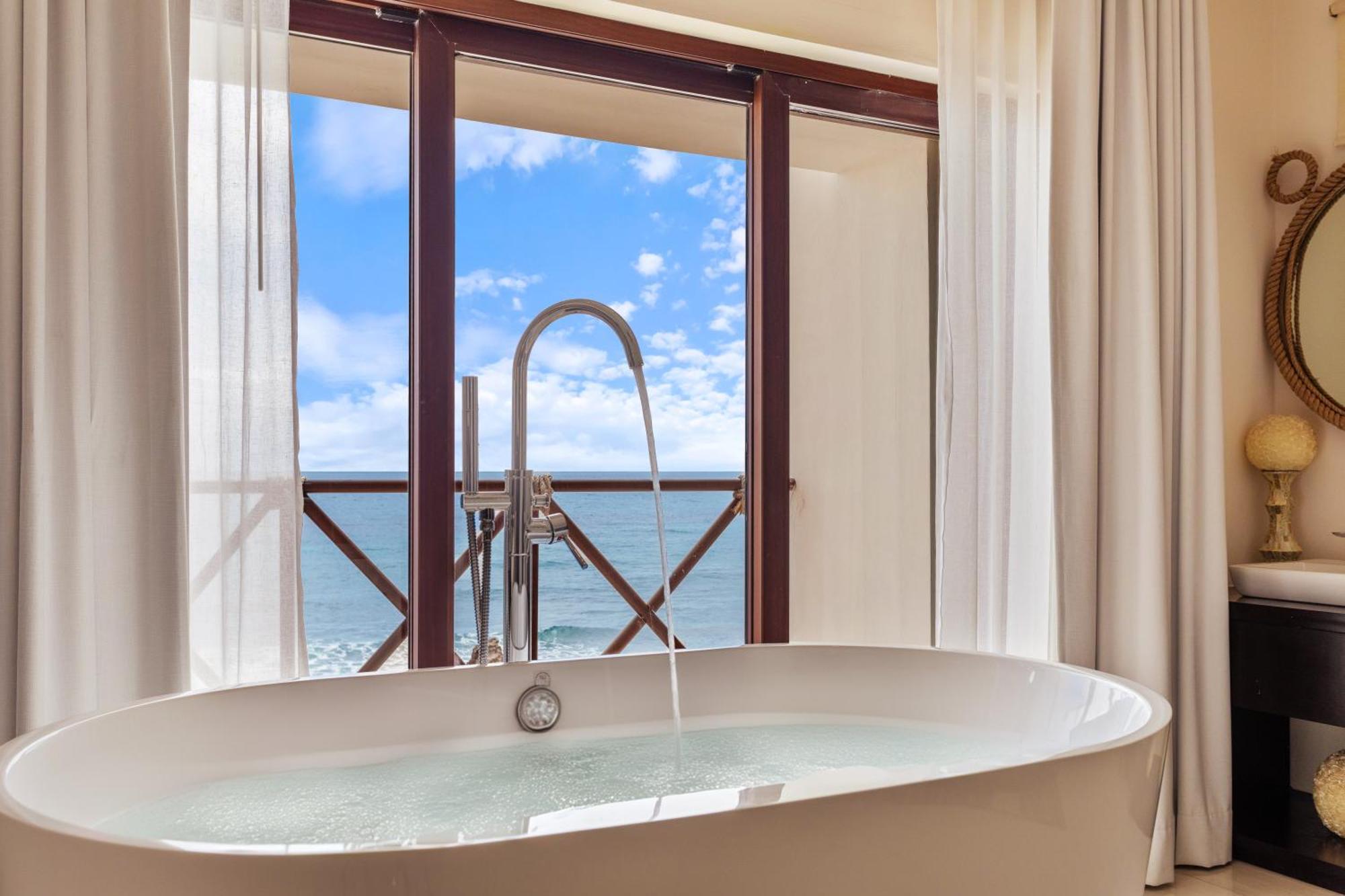 Casa Javi- Ocean Front Located Mid Isla Mujeres Villa ภายนอก รูปภาพ
